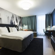 StandardFamily__Hotel-Sveitsi_AE3Z2914-1280x853
